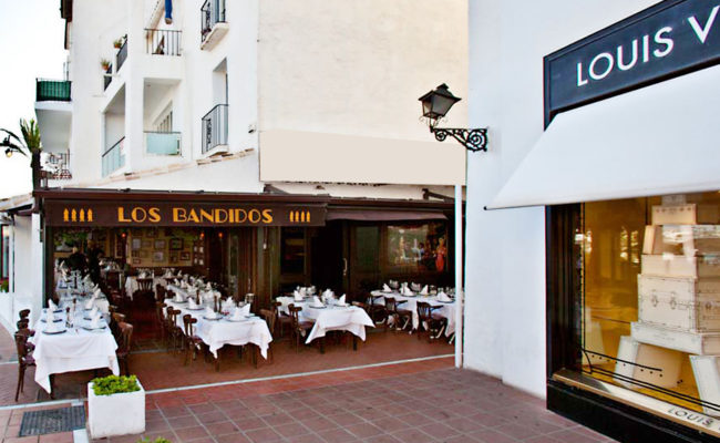1331_13 Restaurante los Bandidos  P Banus 2